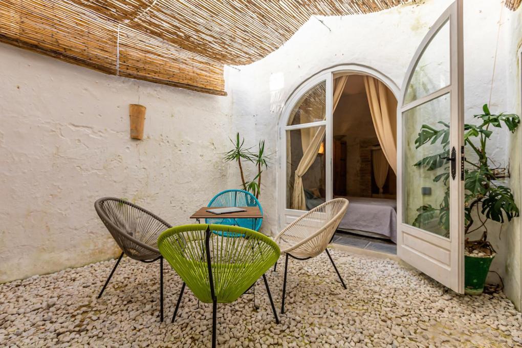 Azogue Suites Con Patio Privado Тарифа Экстерьер фото